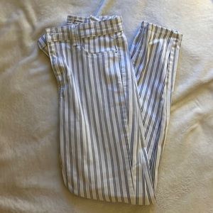Astradivarius (European Brand), size 6, white with black stripes